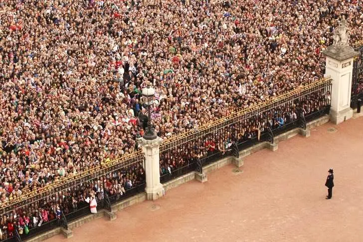 buckingham palace wedding anniversary messages